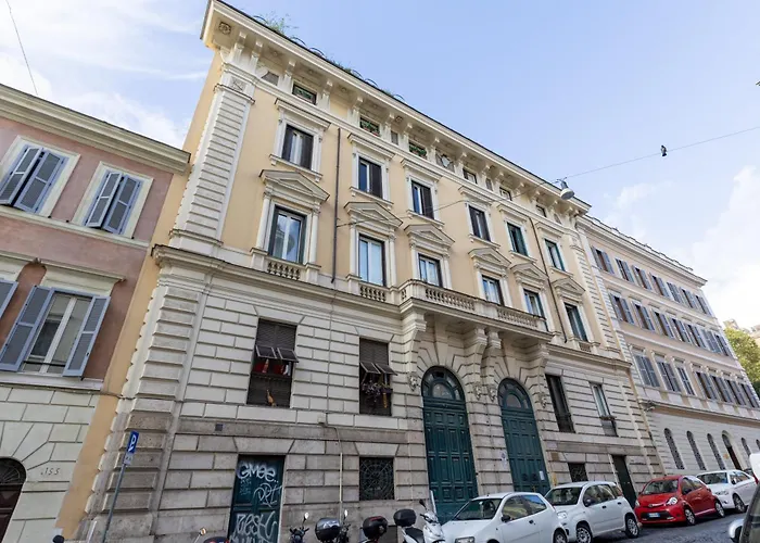 Monti House - City Center